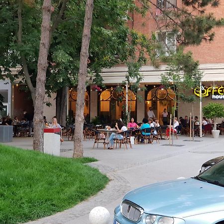 Апартаменты Ceronav Citycenter Galati, Disscount On Google! Экстерьер фото